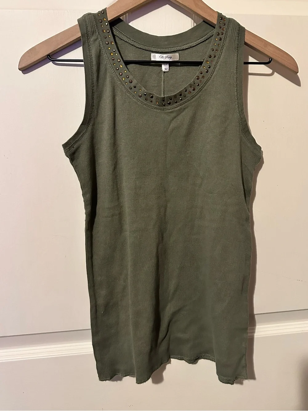 Old Navy | Tank | Kid’s Olive Studded Scoop Neck Tank Top